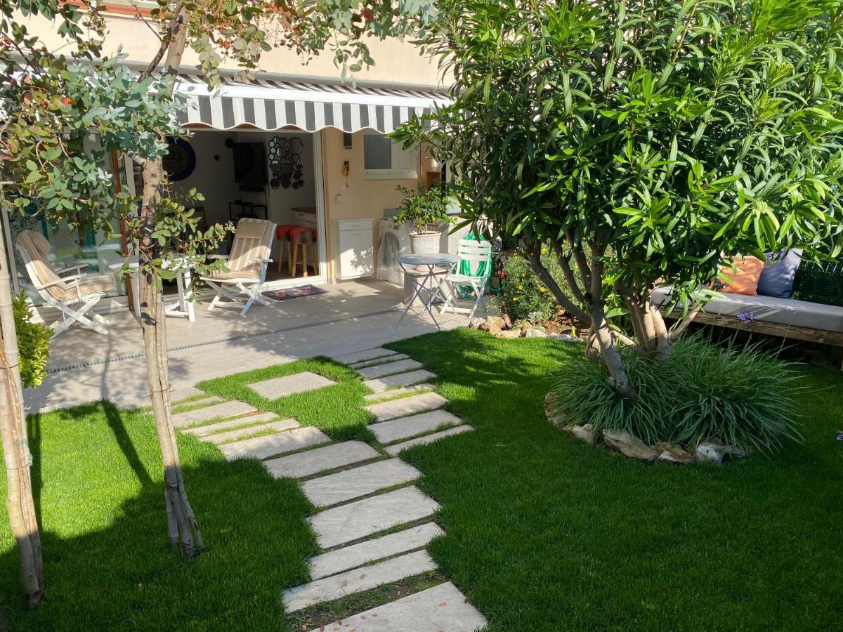 Cannes Croisette &Palm Beach,Parking Zewnętrze zdjęcie